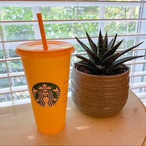Starbucks ✨Color Changing✨Summer 2020 Tumbler🥤